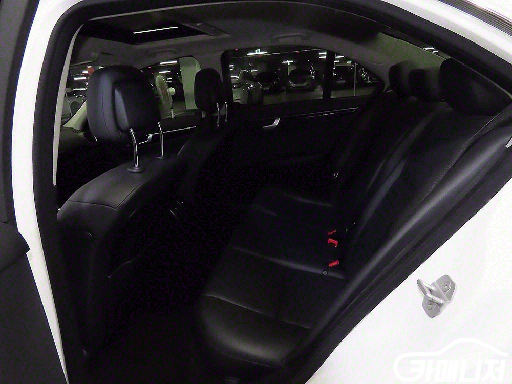 [벤츠]C클래스 W204 C220 CDI #앱특가 이미지