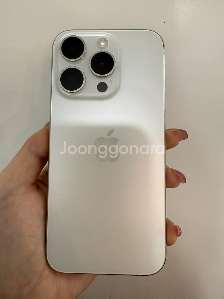아이폰15프로 화이트 256GB/87%--0