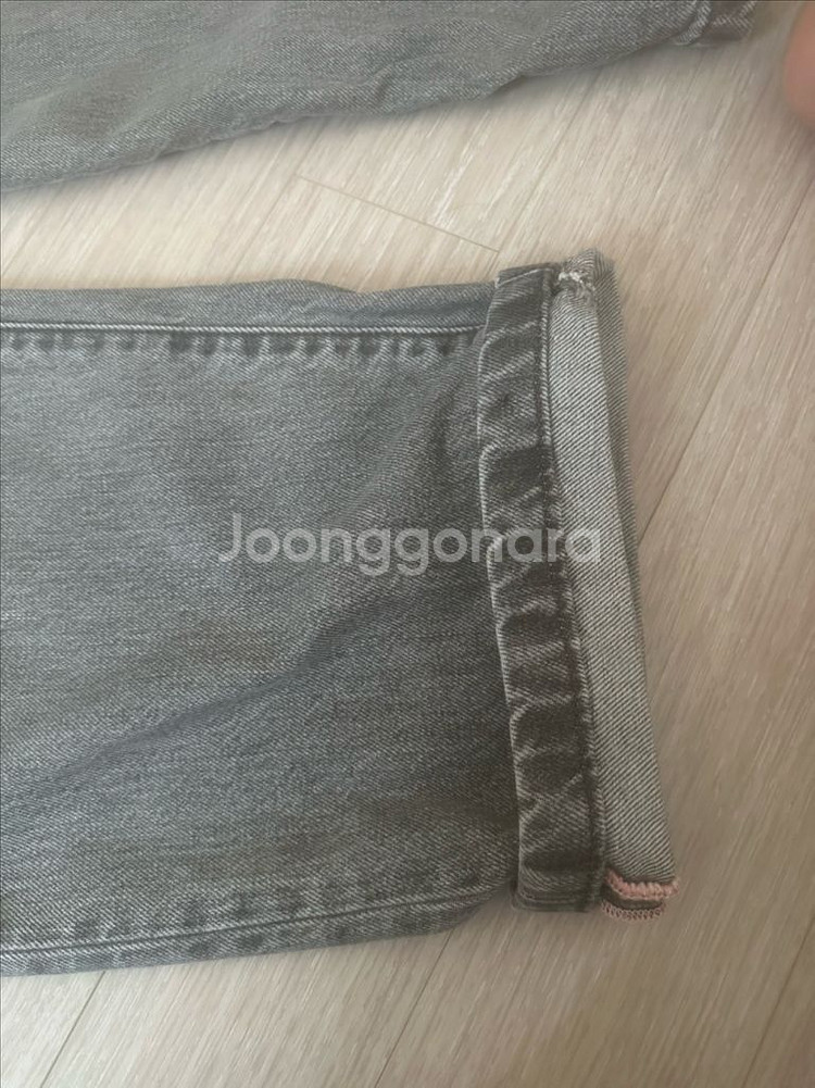 acne studio 데님 판매합니다--4