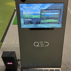 큐이디 골프연습타석기계 QED MINI LT 기계팝니다