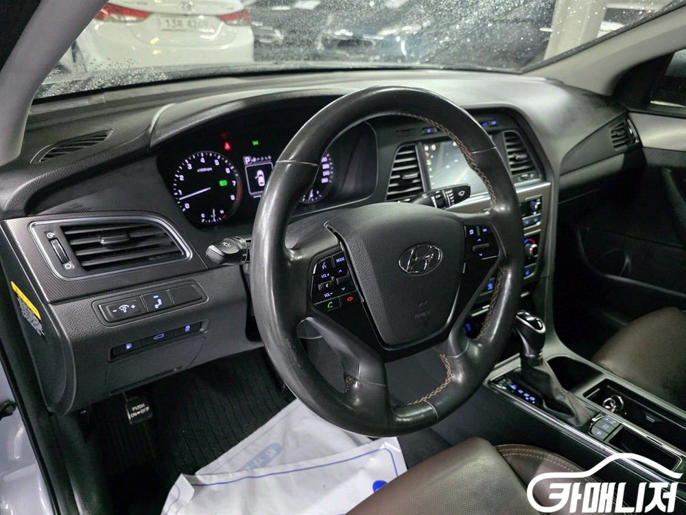 [현대]LF 쏘나타 2.0 케어플러스 #앱특가--8