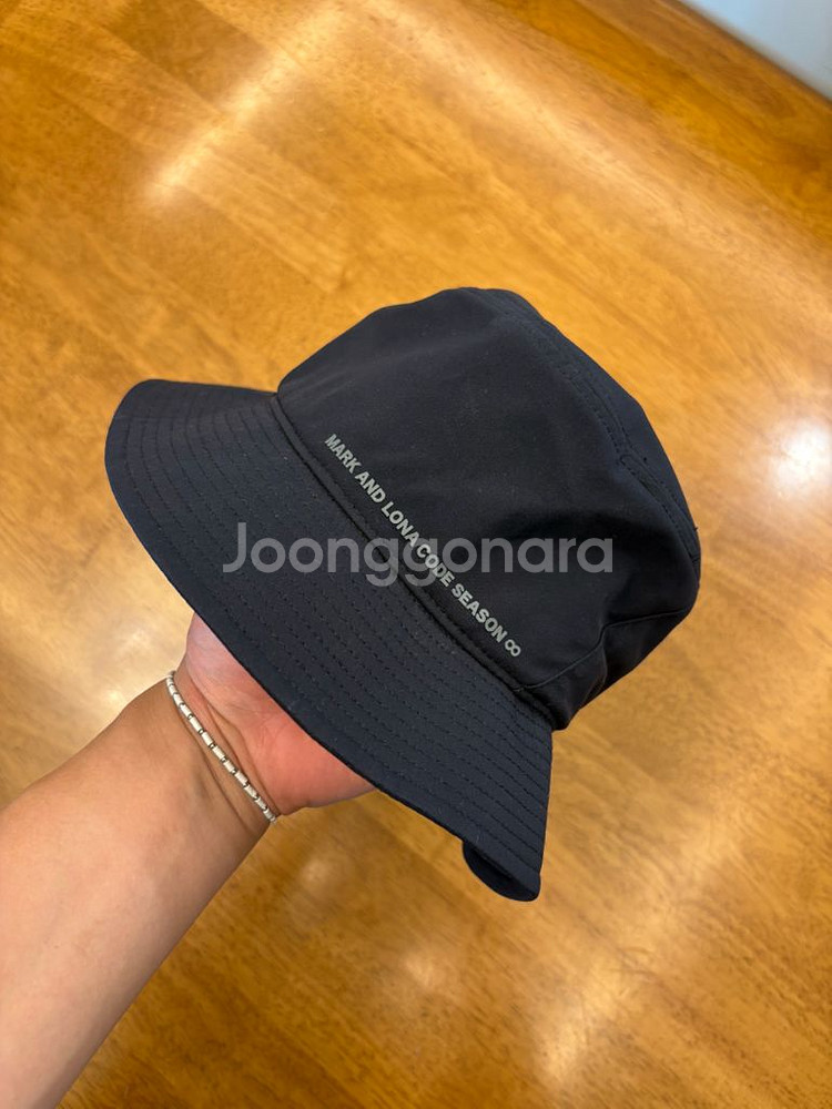 마트앤로나 버킷햇 블랙 L (정품)--1
