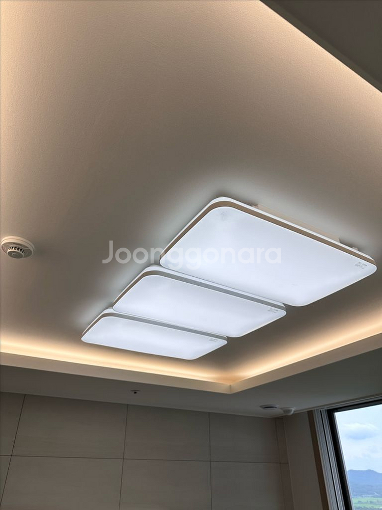 LED 거실등(천장등, 새것) 팝니다.--0