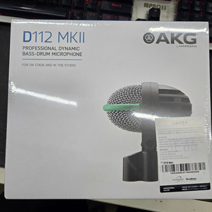 AKG D112 MK2 드럼용 다이나믹 마이크 팝니다