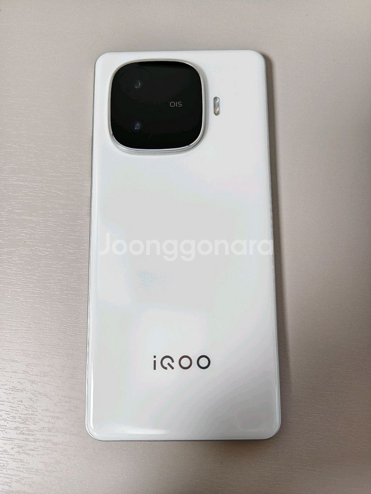 IQOO Z9 turbo 16g램/256기가--0