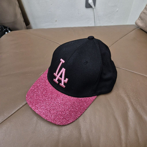 MLB / 블랙 핑크 LA 글리터 볼캡