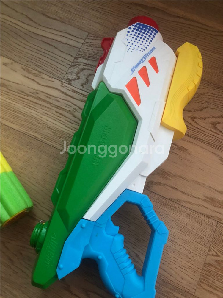 대형물총 4 자루--0