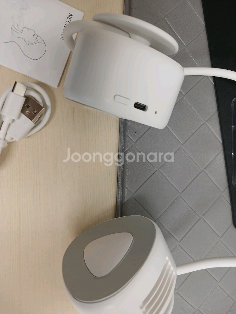 NECKFAN 무풍 목 선풍기 화이트--1