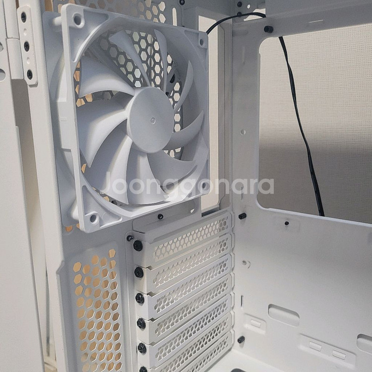 DarkFlash DK1000 컴퓨터케이스 화이트--2