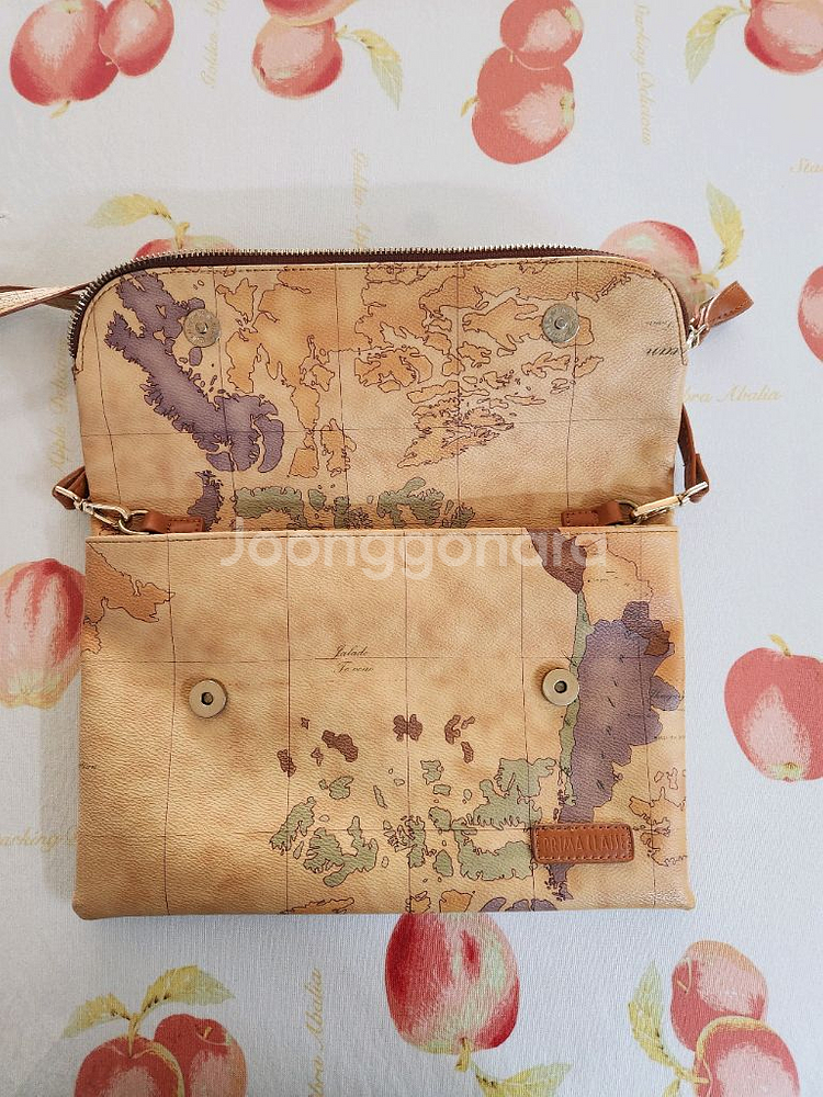 프리마클라쎄 지도가방--1