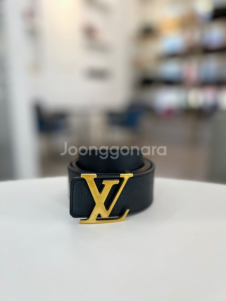 [중고명품 럭스올 울산점]루이비통 LV 리버시블 벨트--0