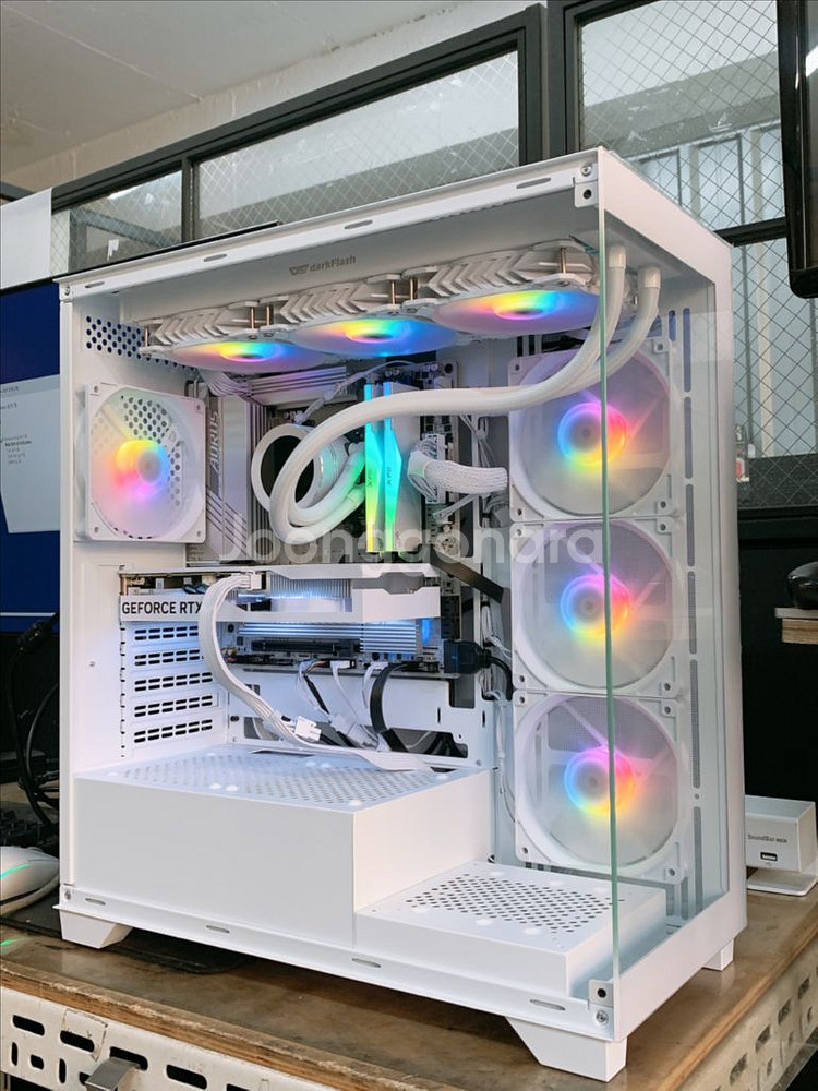 라이젠7500F RTX5060Ti 고사양컴퓨터 특가본체--0