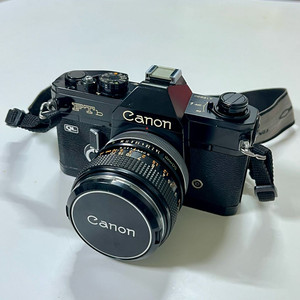 캐논 FTb QL 블랙바디 + 50mm f1.4 렌즈