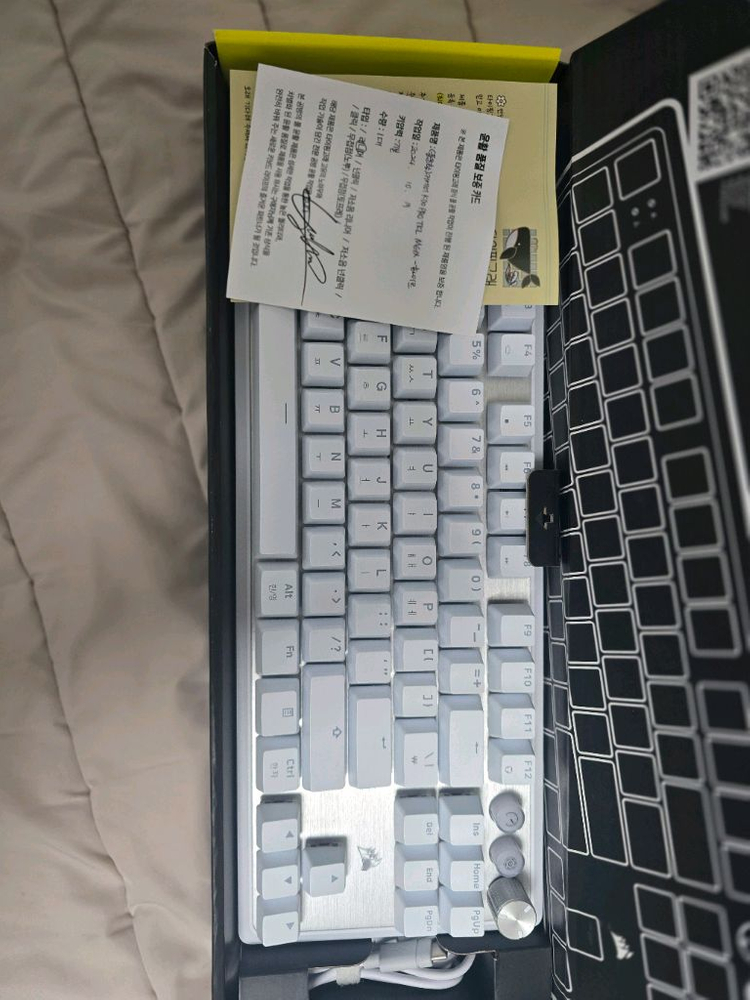 커세어 k70 pro tkl mgx--1