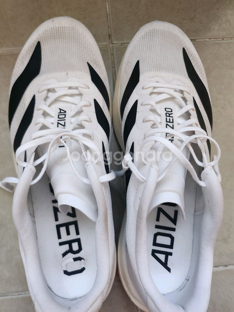 아디다스 EVO SL(에보슬) 280mm 팝니다--0