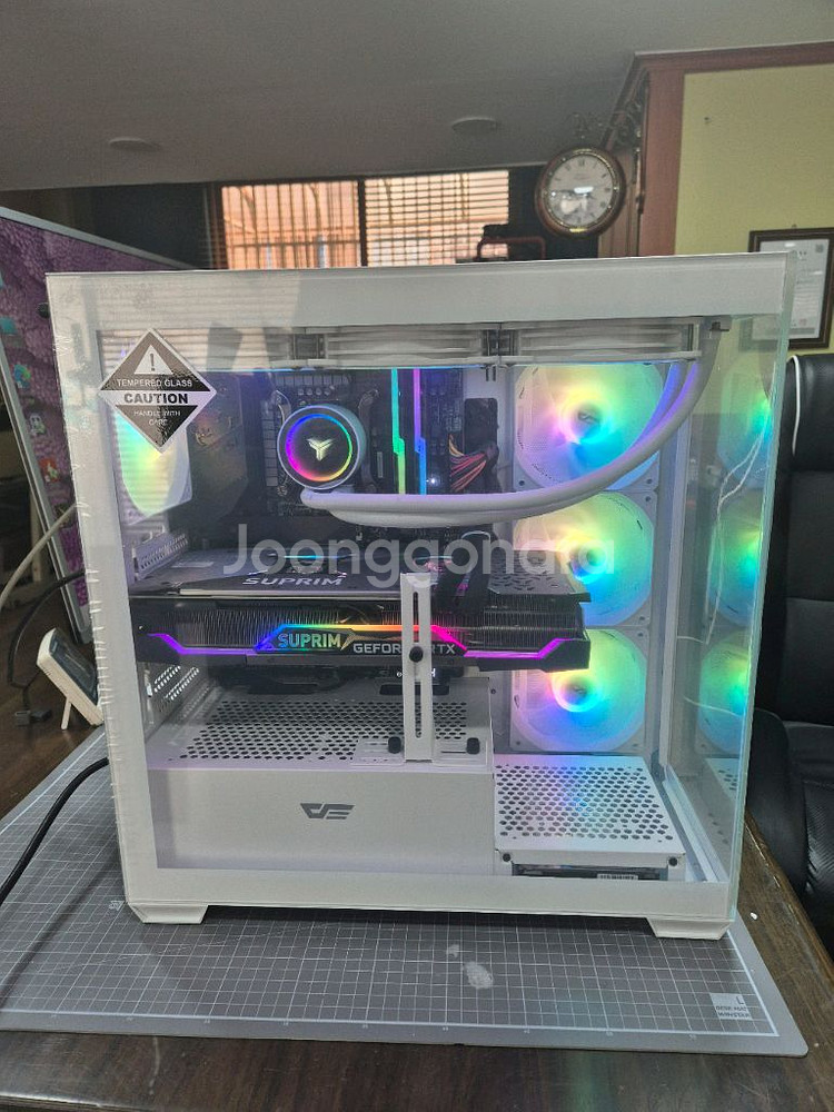 슈프림rtx3070ti, i7 10700f 컴퓨터본체--1