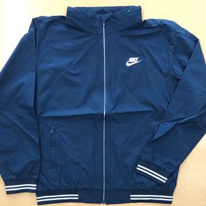 새상품)110xxl,xl105사이즈 나이키 바람막이 개