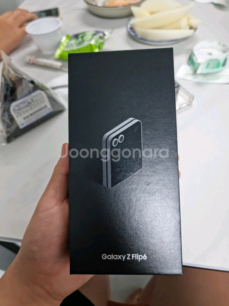 z플립6 256기가 실버 새것컨디션 올갈이제품--0