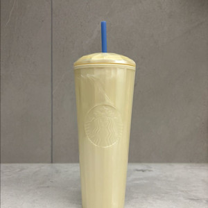스타벅스 골드 콜드컵 710ml