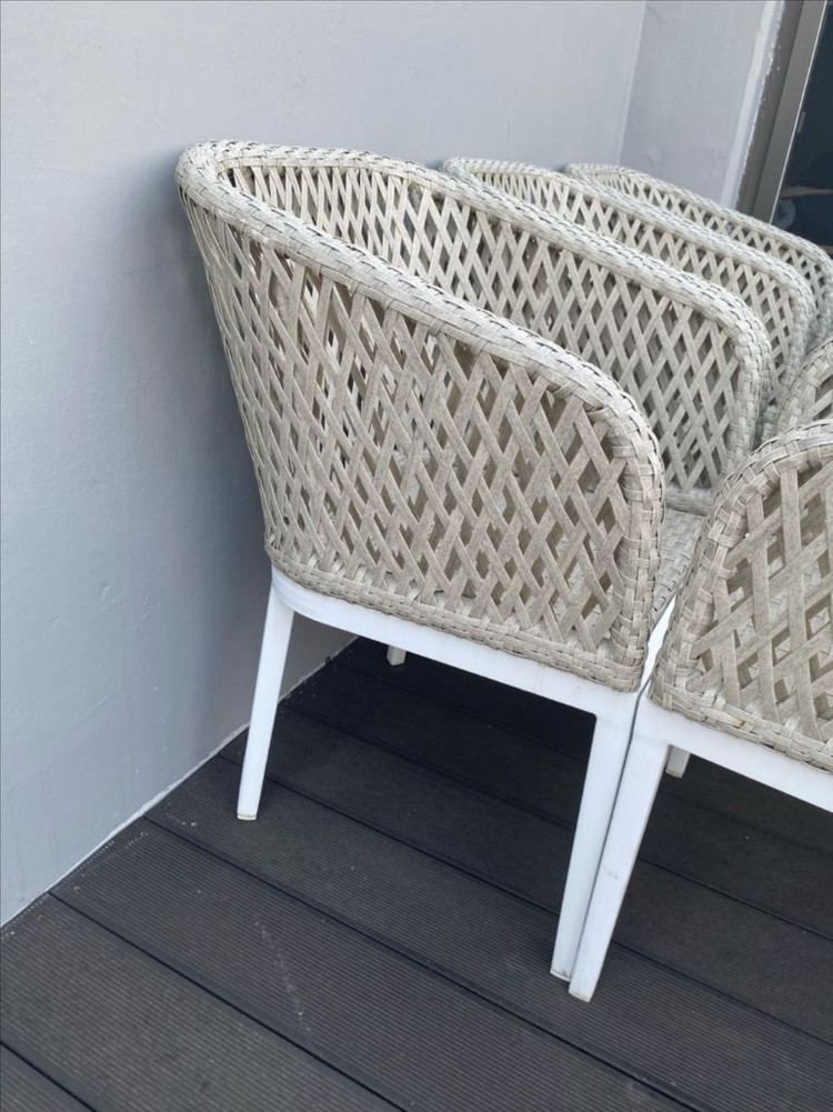 야외용 라탄 테이블 의자 세트(그네와파라솔제품)--4