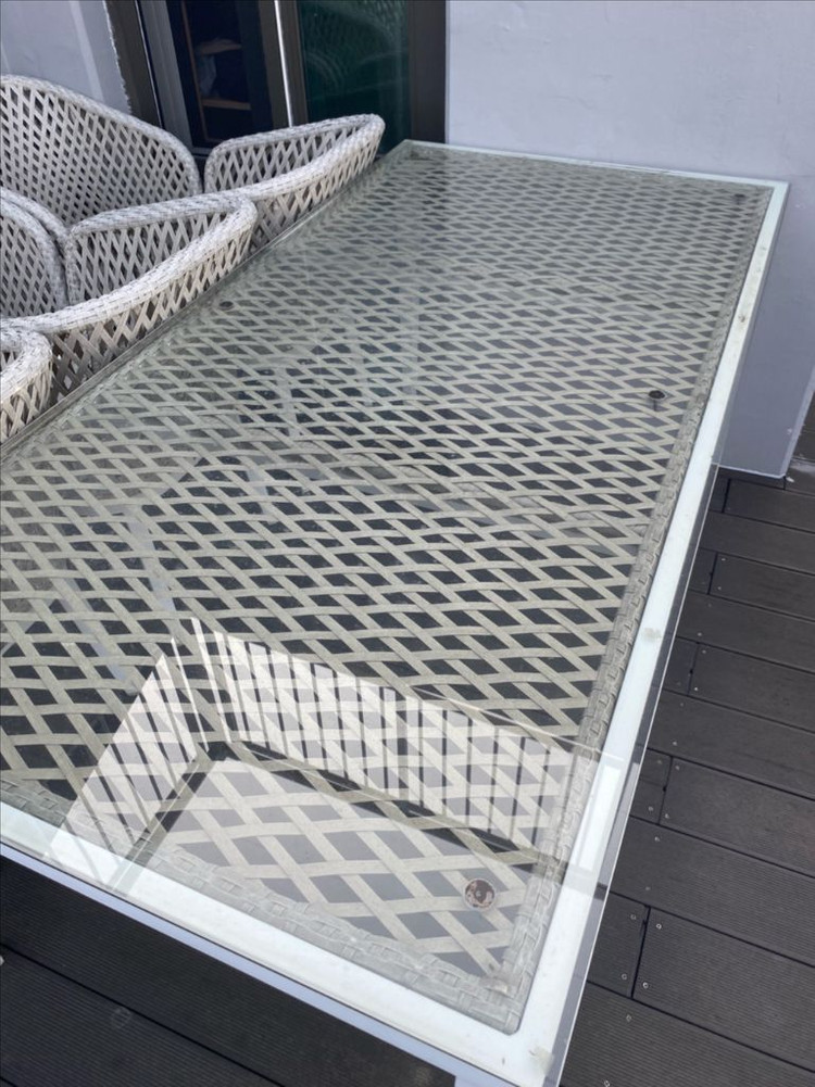 야외용 라탄 테이블 의자 세트(그네와파라솔제품)--2