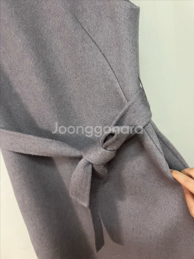 빈폴레이디스 울 캐시미어 핸드메이드 벨트 조끼 원피스--8