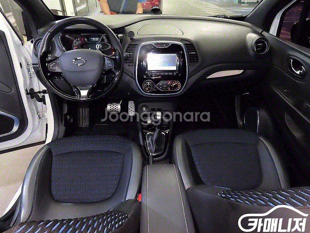 [르노코리아(삼성)]QM3 디젤 1.5 RE 시그니처--9