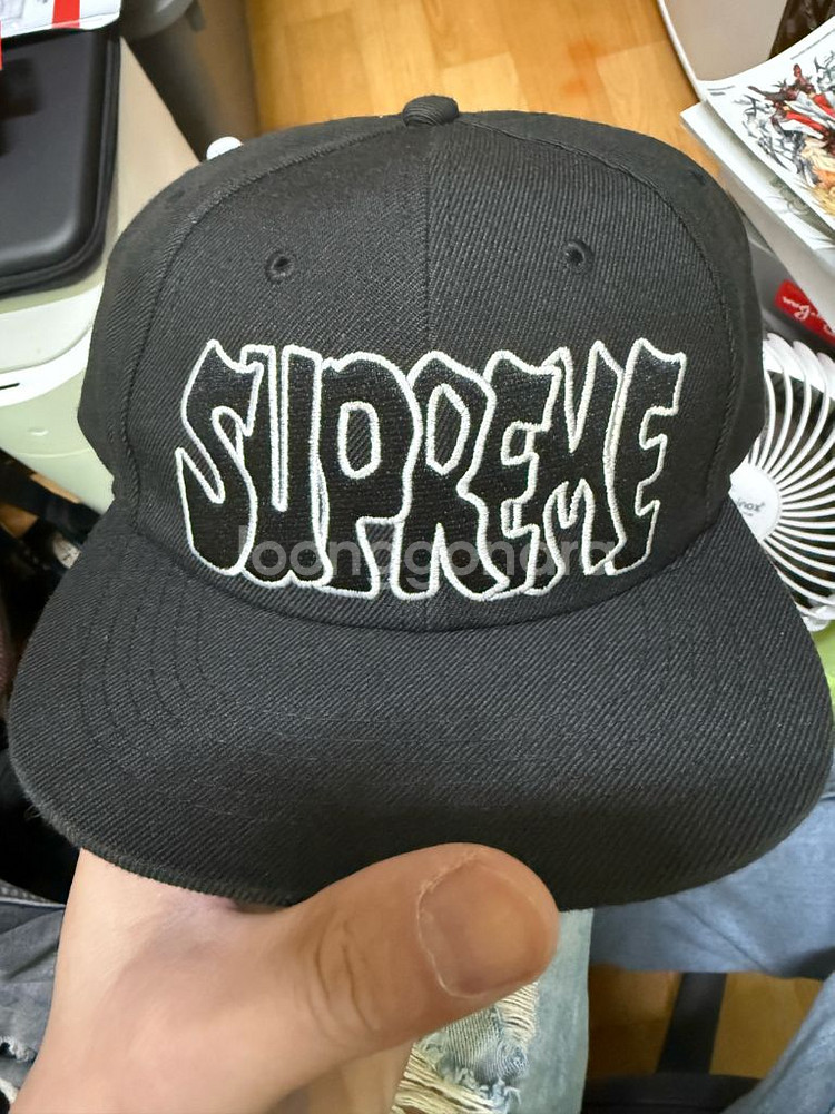 슈프림(supreme) 스트릿 스타일 스냅백--0