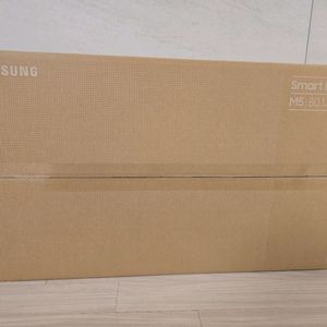 미개봉 삼성 스마트모니터 M5 32인치 화이트 25생산