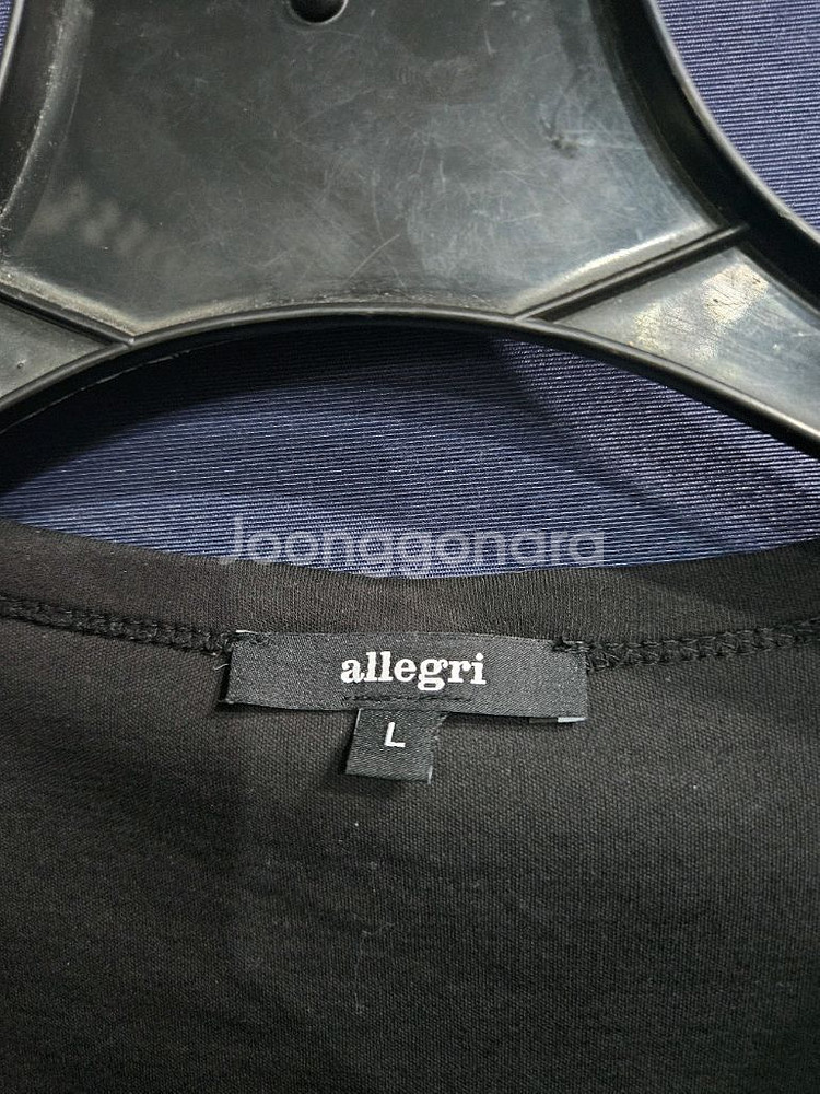 알레그리 프린팅 블랙 남성 오버핏 100 반팔티--2