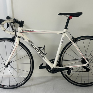 Scott addict r4 카본 로드 자전거