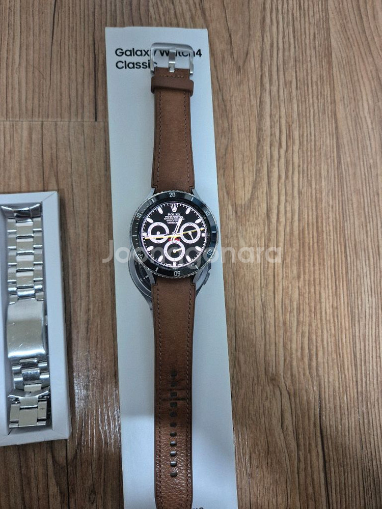 갤럭시워치4클래식 46mm(롤렉스버전)풀박스 판매합니다--0