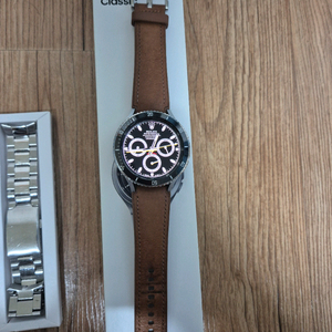 갤럭시워치4클래식 46mm(롤렉스버전)풀박스 판매합니다