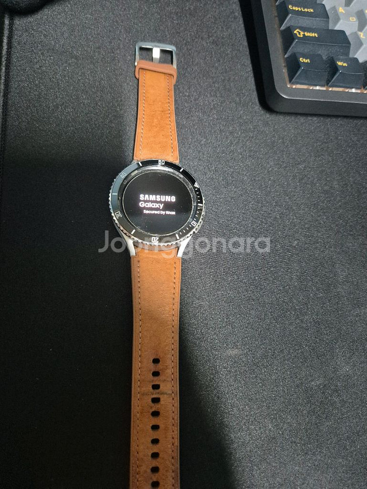 갤럭시워치4클래식 46mm(롤렉스버전)풀박스 판매합니다--1