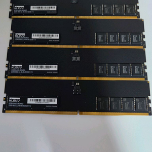 에센코어 KLEVV DDR5 5600 32GBx4