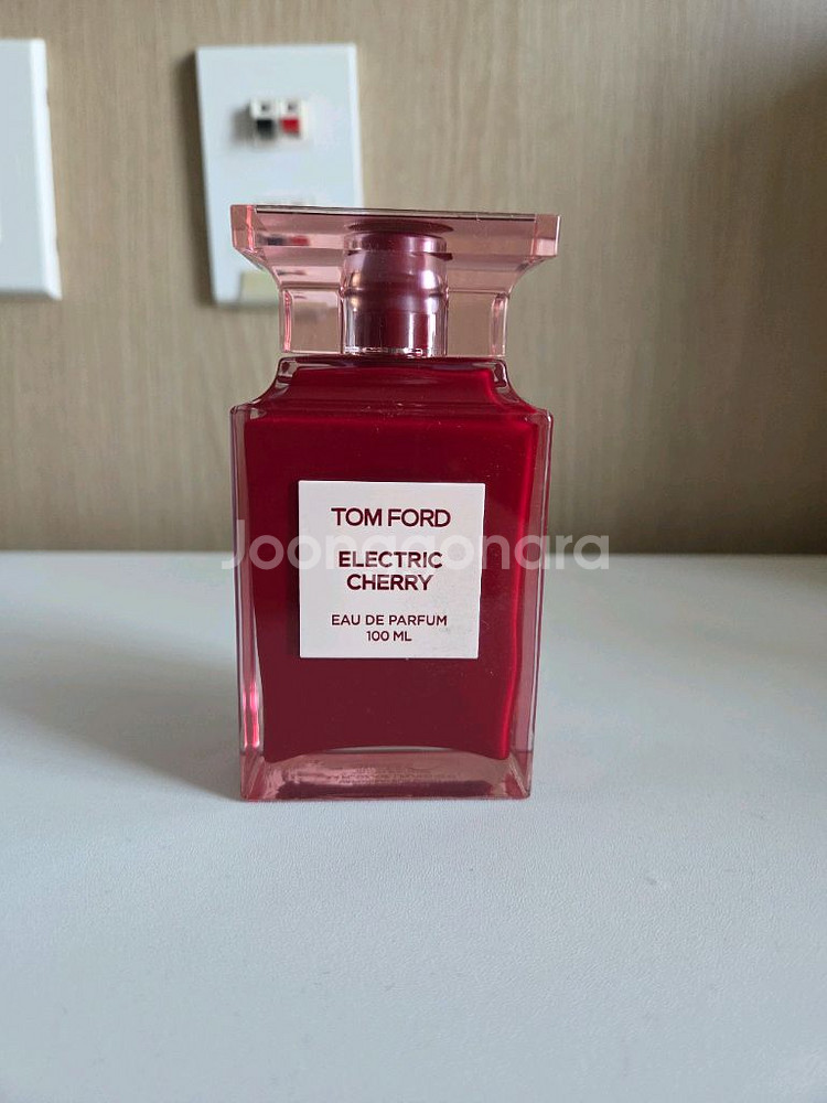 톰포드 일렉트릭체리 EDP 100ml--0