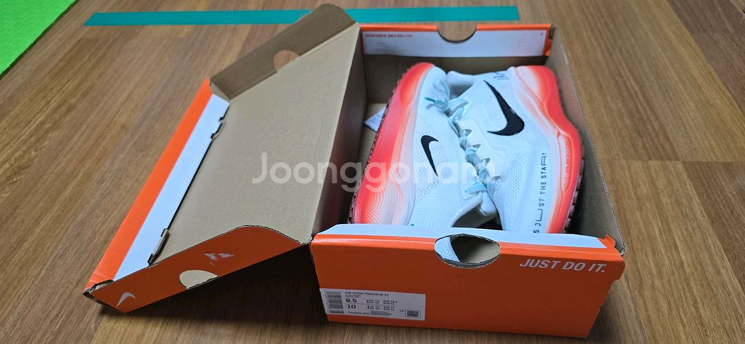 나이키 에어 줌 페가수스 41 265 새신발 팝니다--1