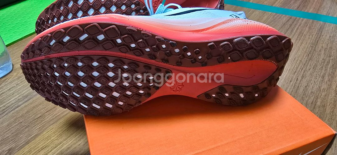 나이키 에어 줌 페가수스 41 265 새신발 팝니다--3