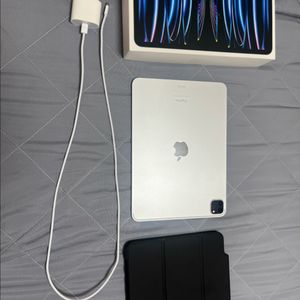 아이패드 프로 11인치 M2 4세대 Wi-Fi 128G