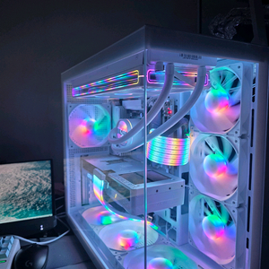 라이젠7 9800X3D RTX5080 본체 급처합니다