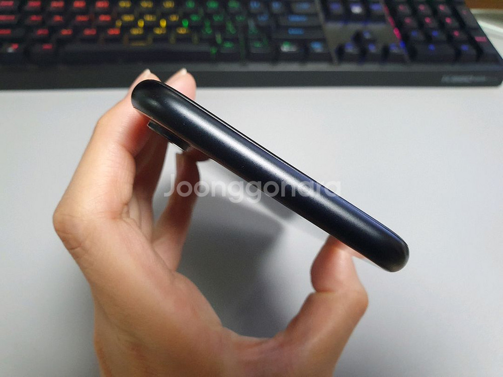 아이폰XR / 128GB / 블랙--7