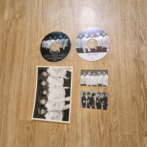 (덤)올어동 시즌1 구성품 중 일부 물품.