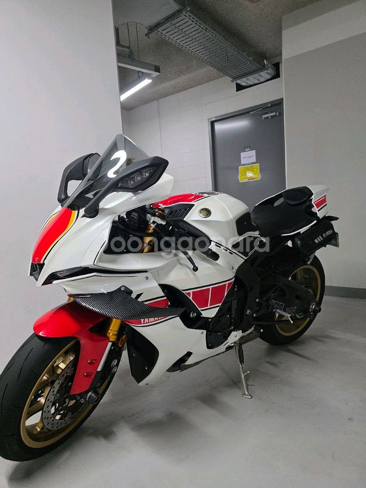 야마하 YZF-R1 60주년 22년식 4,700km이하--1