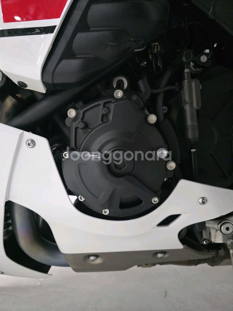 야마하 YZF-R1 60주년 22년식 4,700km이하--5
