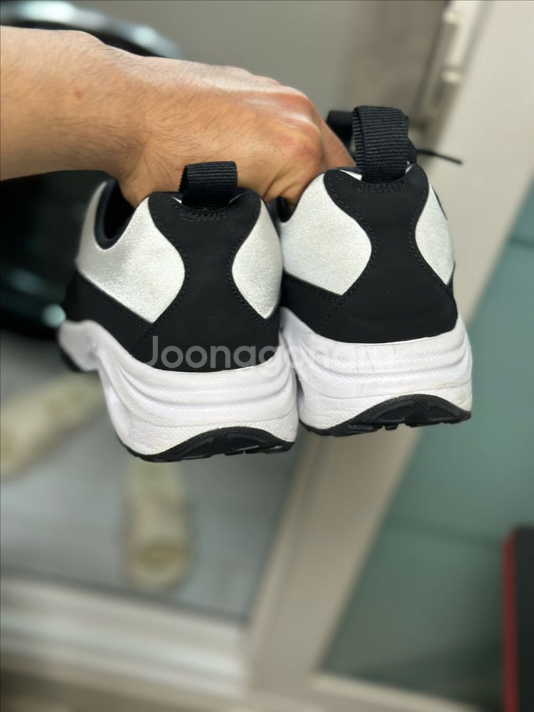 나이키x꼼데가르송 xp선더 옴므 255--2