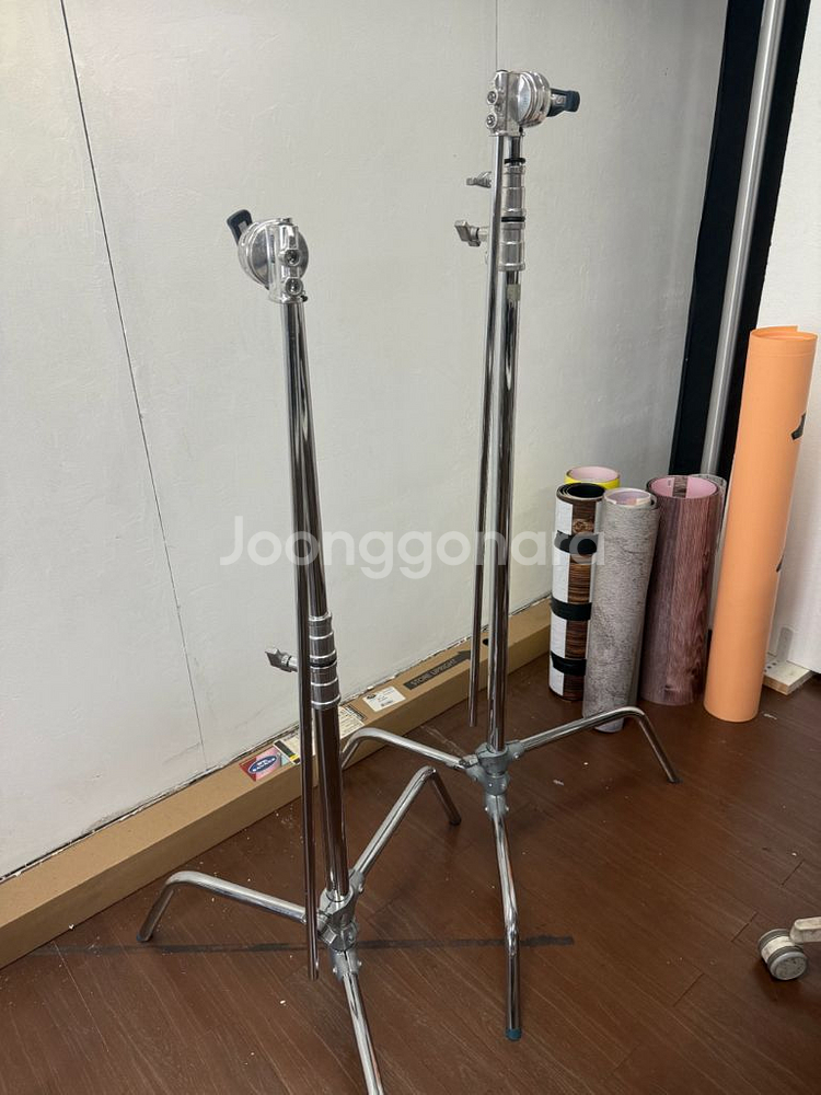 어벤저 스탠드+그립+암 두세트 팝니다--0