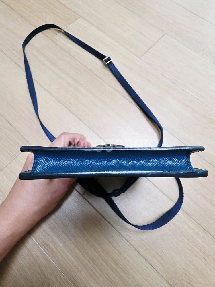 프라다 사피아노 미니 핸드폰 백--3