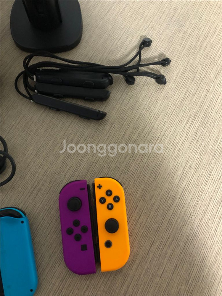 닌텐도 스위치 배터리개선판 택포--4