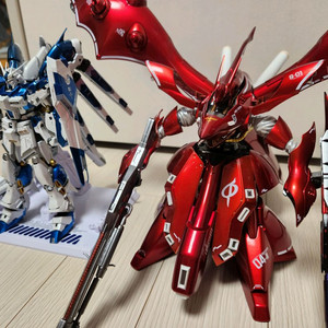 rg 하이뉴건담 hg 나이팅게일 도색작 팝니다
