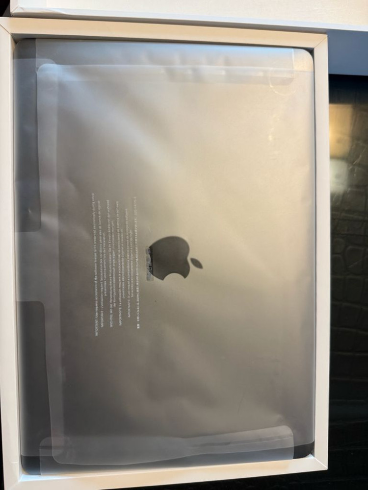 2020 맥북 프로 13 고급형 스페이스그레이--9